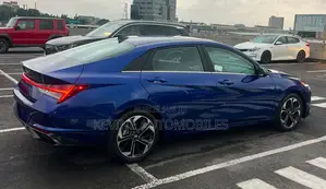 Hyundai Elantra 2022 Autre