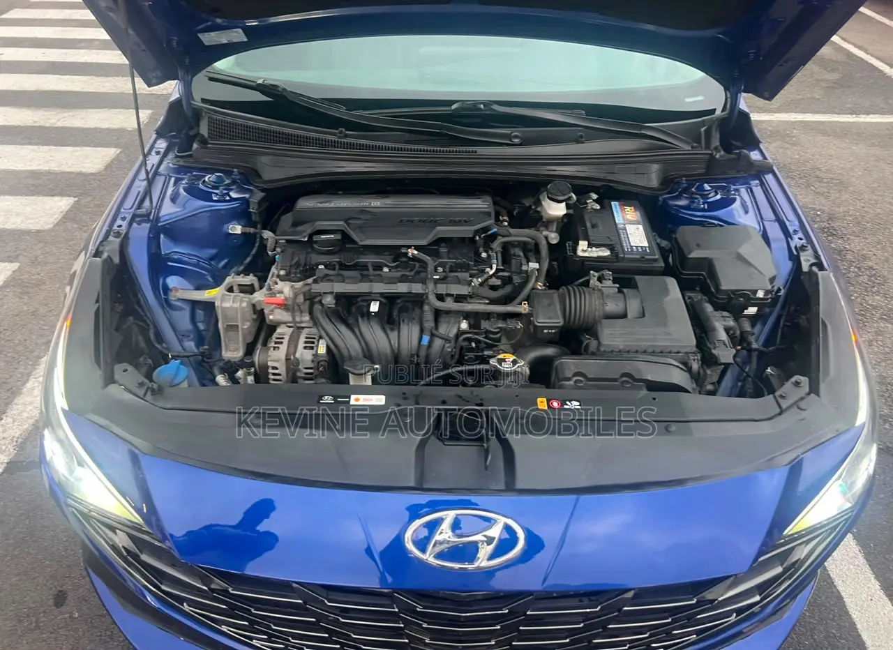 Hyundai Elantra 2022 Autre