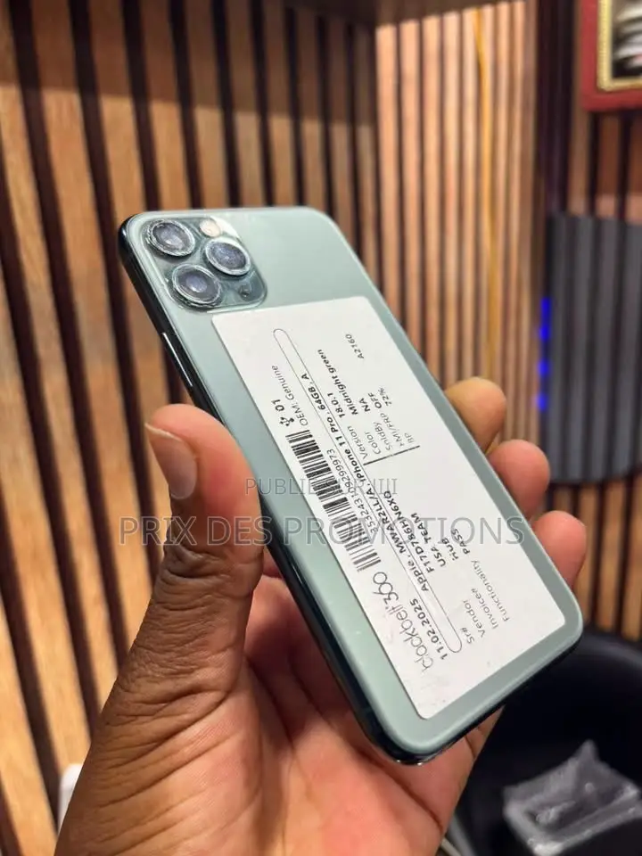 Nouveau Apple iPhone 11 Pro 256 GB Vert
