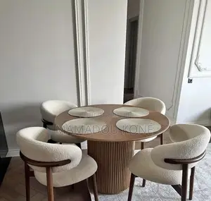Table À Manger Plus 04 Chaises