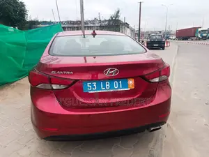 Hyundai Elantra 2016 Rouge