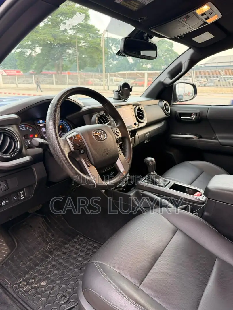Toyota Tacoma TRD Off Road Double Cab 5' Bed V6 AT 2023 Bleu