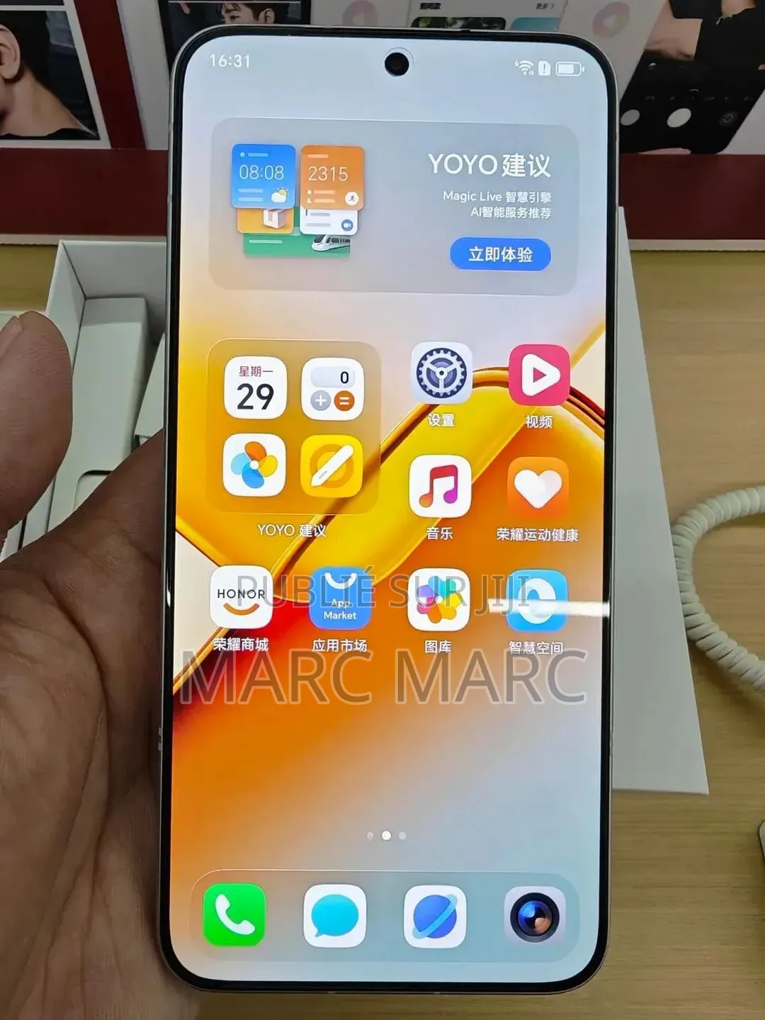 Nouveau Honor Holly 16 GB Orange
