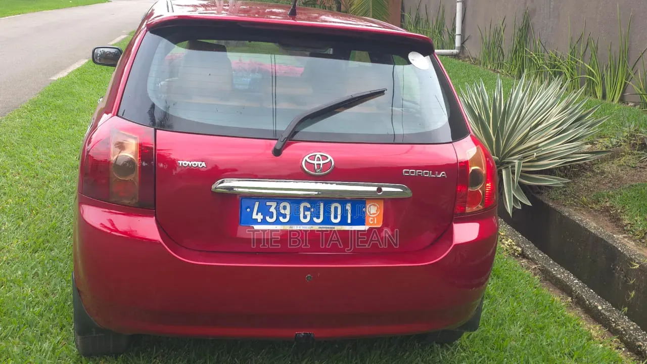 Toyota Corolla 2001 Rouge