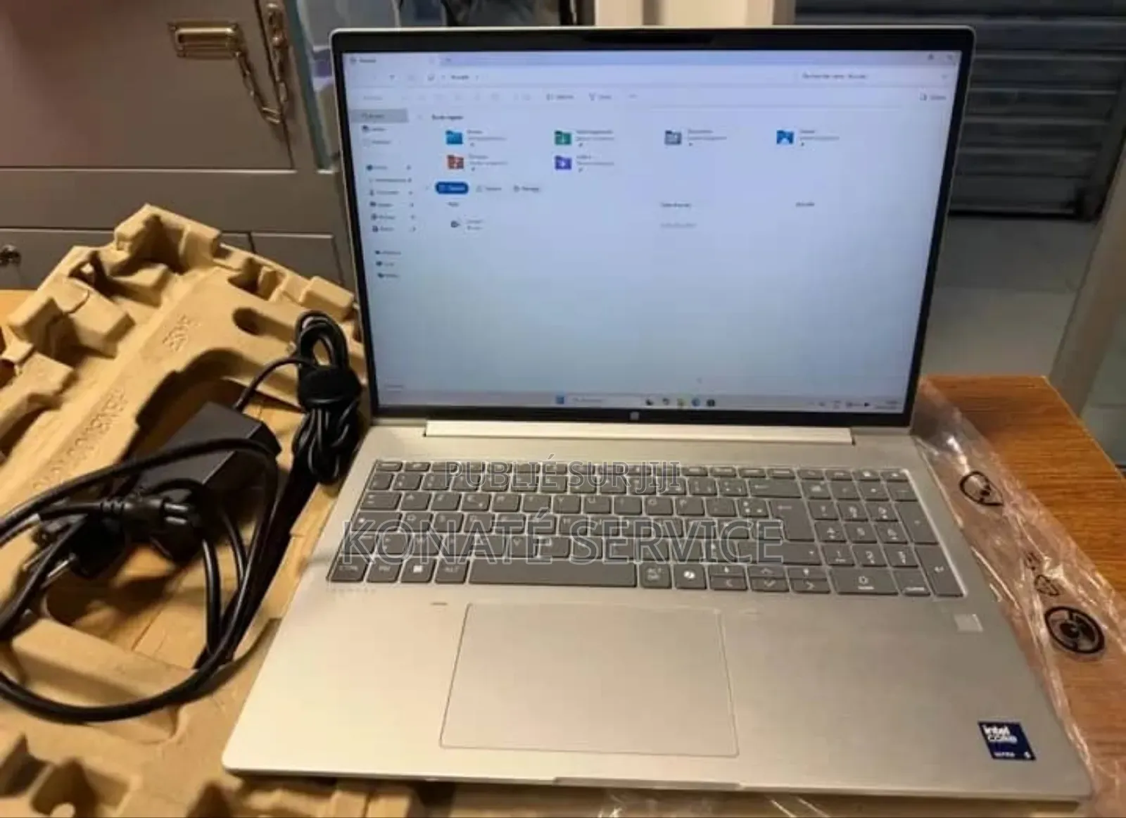 Nouveau Ordinateur de bureau HP 200 G4 32GB Intel Core i9 HDD 512GB