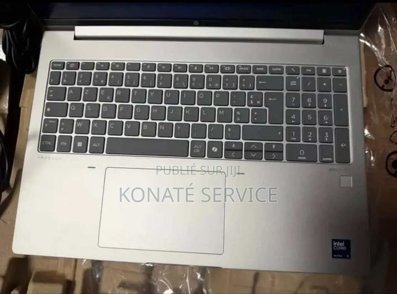 Nouveau Ordinateur de bureau HP 200 G4 32GB Intel Core i9 HDD 512GB
