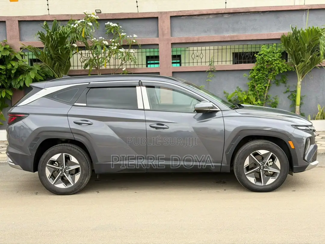 Nouveau Hyundai Tucson Limited FWD 2025 Gris