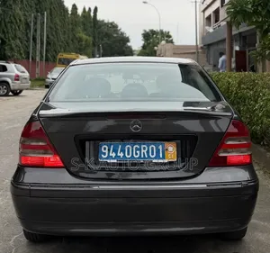 Mercedes-Benz C200 2000 Noir
