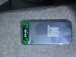 Nouveau Tecno Camon Slim 256 GB Gris