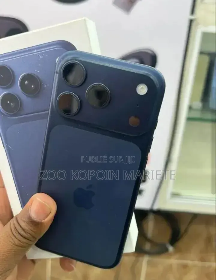Nouveau Apple iPhone 17 Pro Max 512 GB Violet