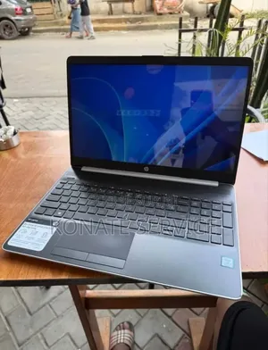 Nouveau Ordinateur de bureau HP 200 G4 32GB Intel Core i9 HDD 512GB