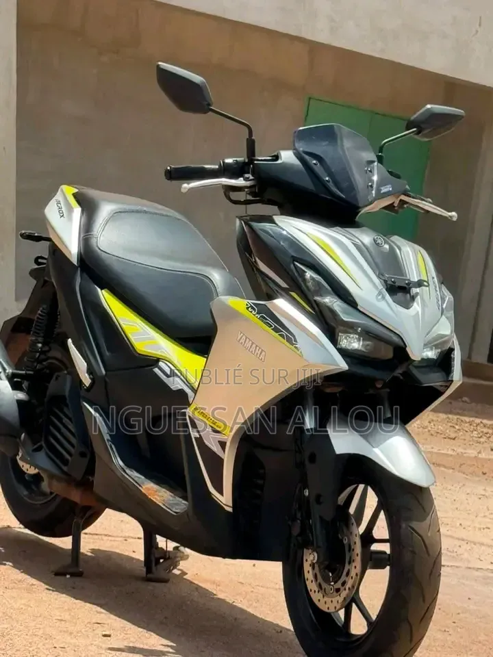 Nouveau Yamaha Autre 2026 Gris