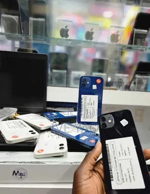 Nouveau Apple iPhone 12 128 GB Autre