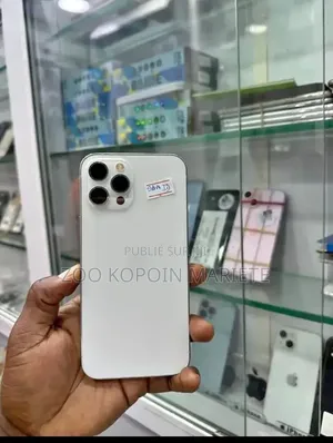 Nouveau Apple iPhone 12 Pro 128 GB Blanc
