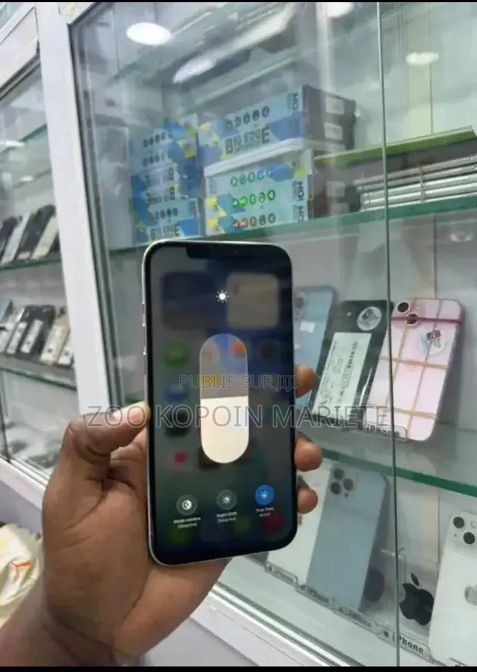 Nouveau Apple iPhone 12 Pro 128 GB Blanc