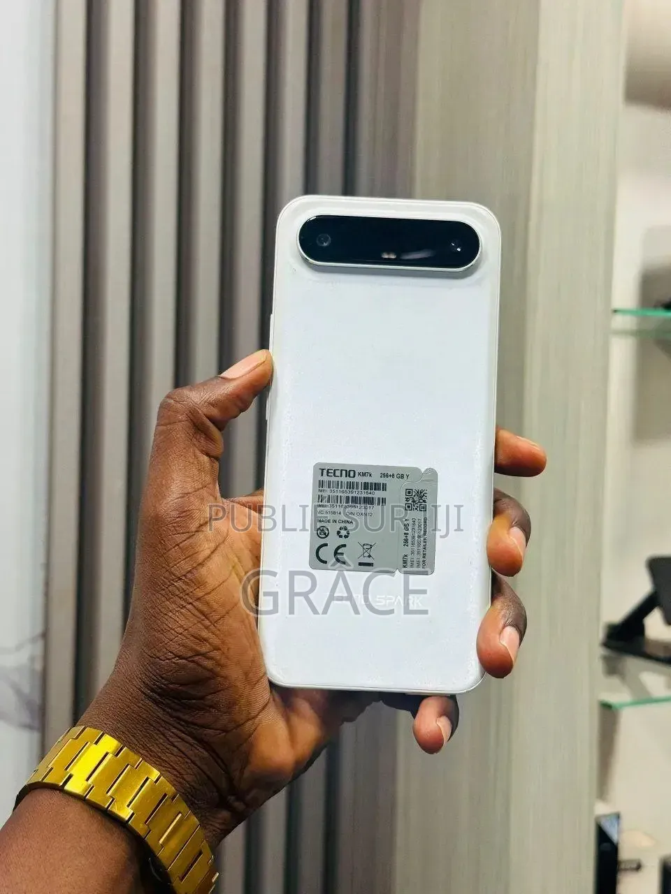 Nouveau Tecno Spark Slim 256 GB Blanc