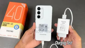 Nouveau Tecno Spark 40 Pro+ 256 GB Autre