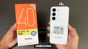 Nouveau Tecno Spark 40 Pro+ 256 GB Autre