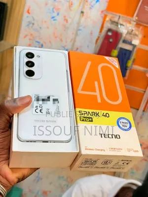 Nouveau Tecno Spark 40 Pro+ 256 GB Autre