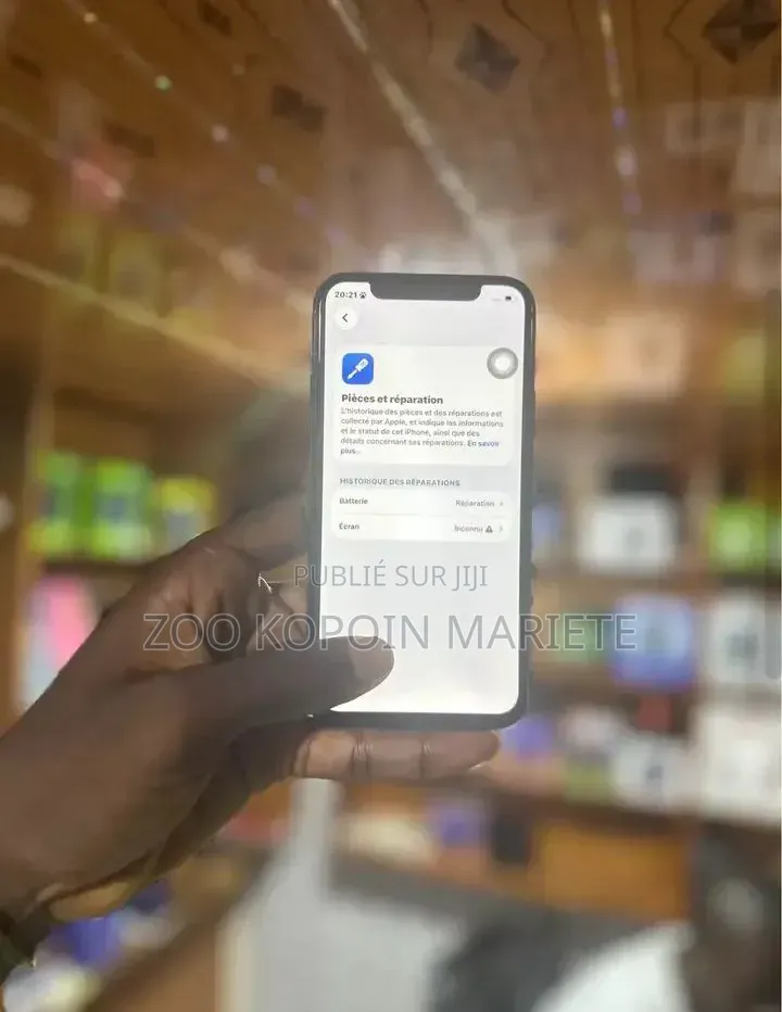 Nouveau Apple iPhone 11 Pro 64 GB Violet