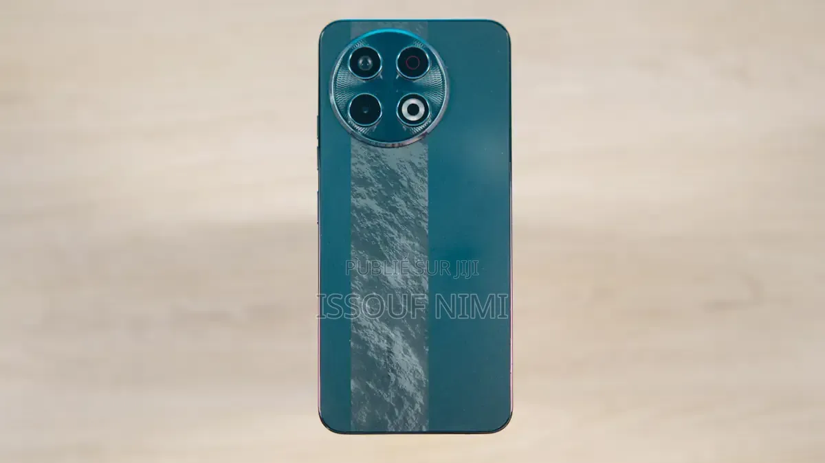 Nouveau Tecno Spark 30 Pro 256 GB Autre