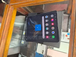 Nouveau Samsung Galaxy Z Fold4 512 GB Autre