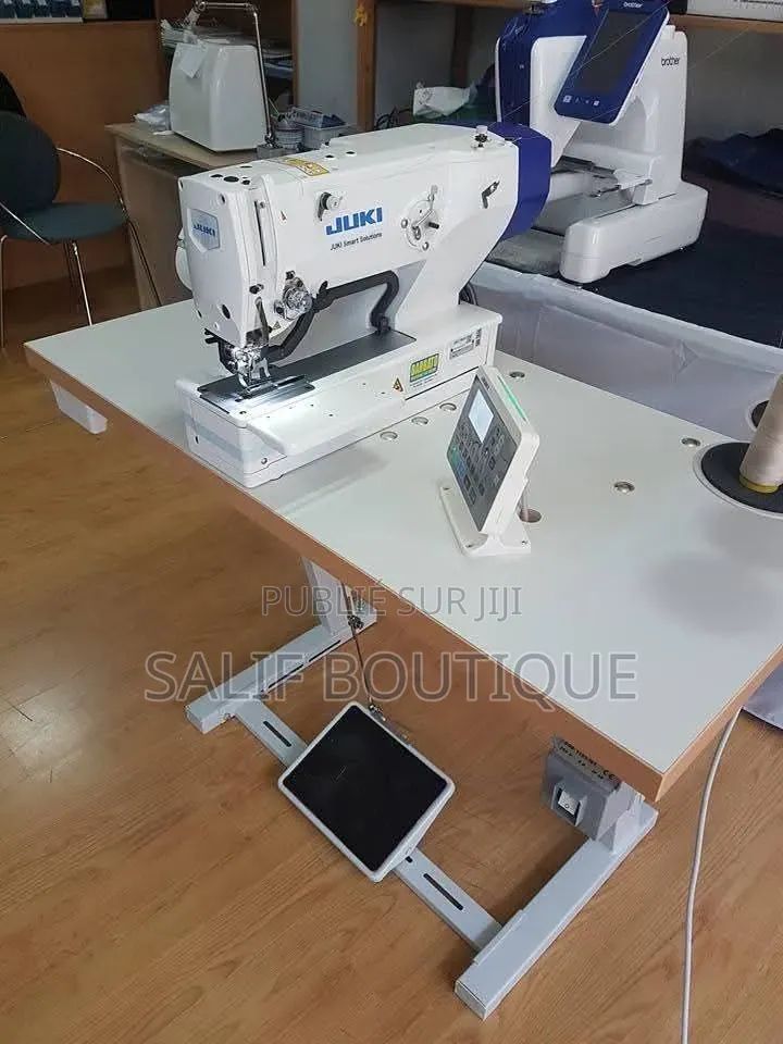 Machine À Coudre