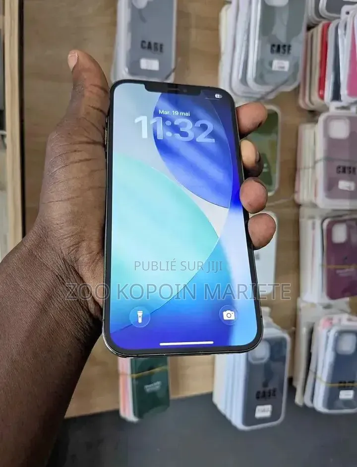 Nouveau Apple iPhone 11 Pro 64 GB Autre