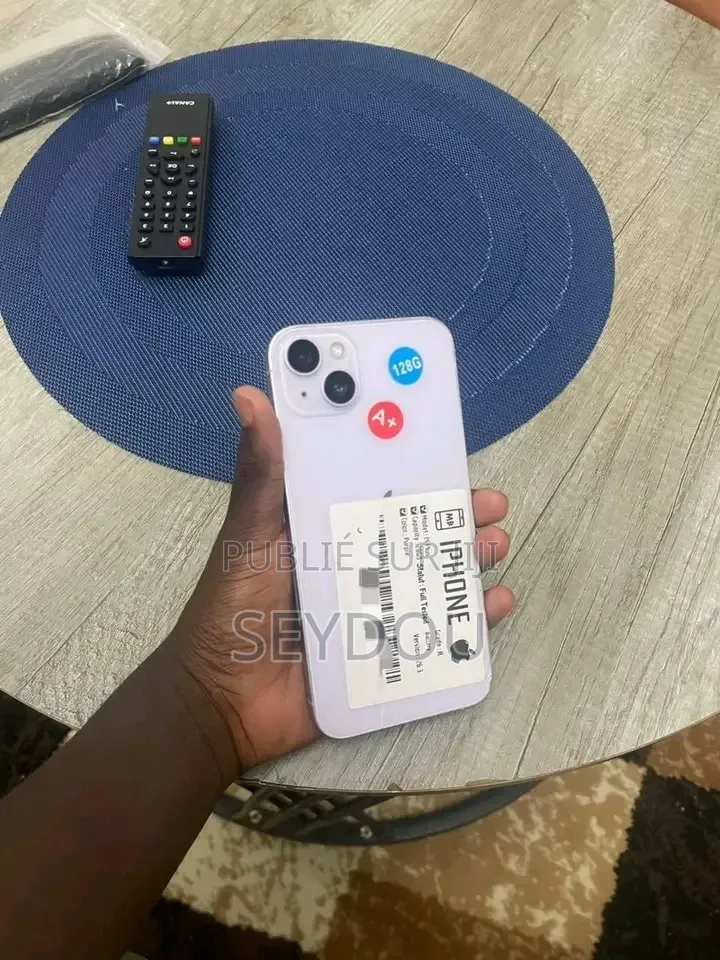 Nouveau Apple iPhone 13 256 GB Blanc