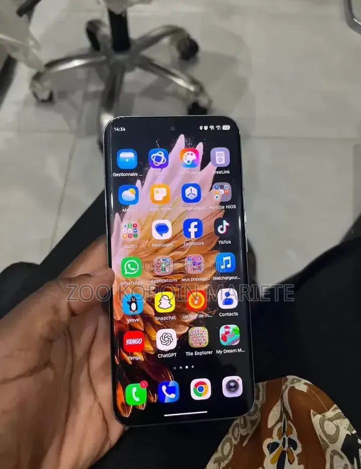 Nouveau Tecno Spark 40 128 GB Blanc