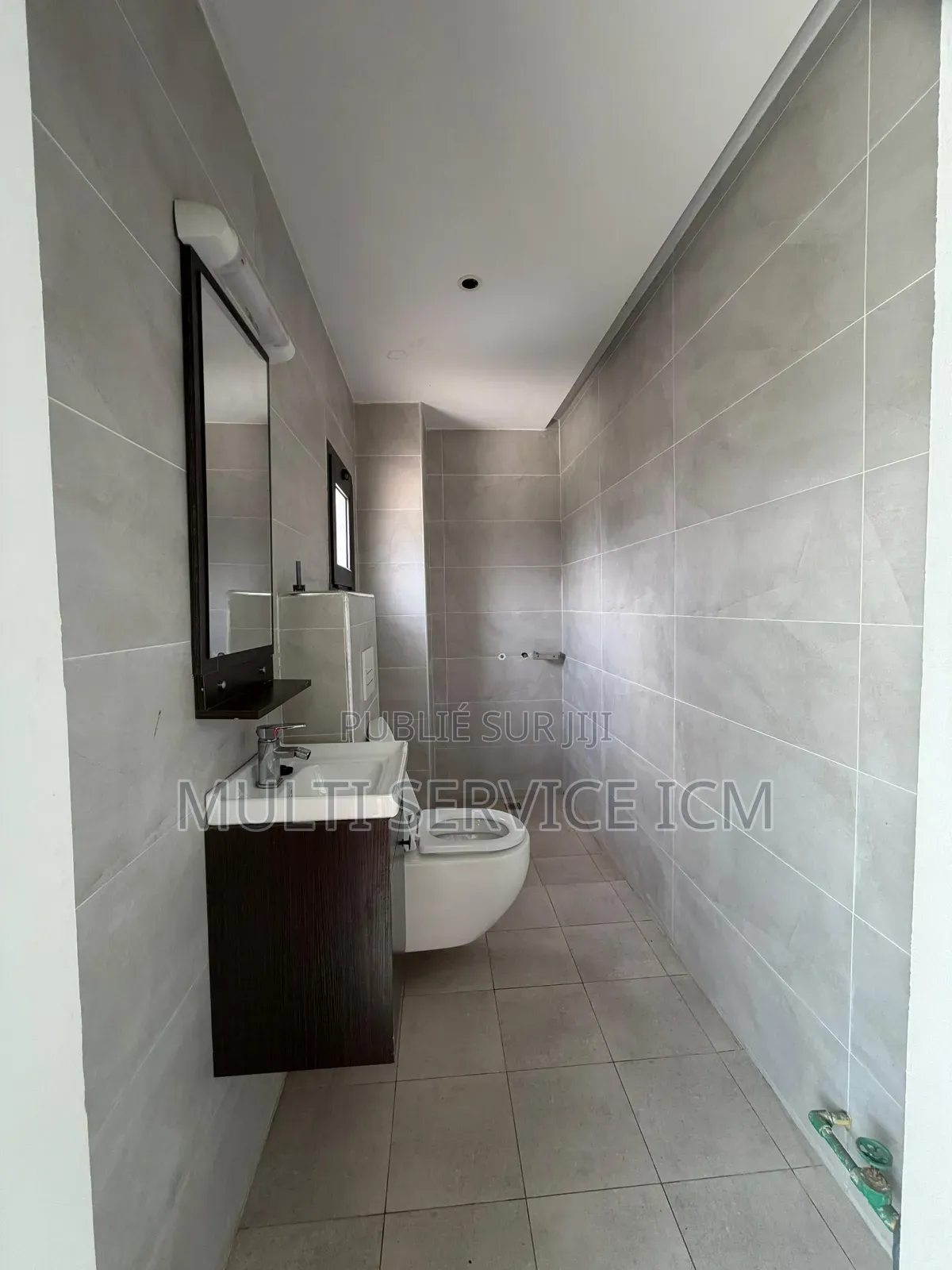 Meublé 6chbre Duplex dans Ismaël Coulibaly, Cocody à Vendre