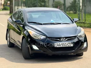 Hyundai Elantra 2012 Noir