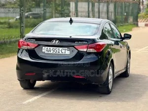 Hyundai Elantra 2012 Noir