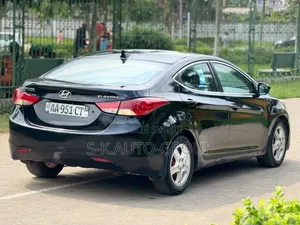 Hyundai Elantra 2012 Noir