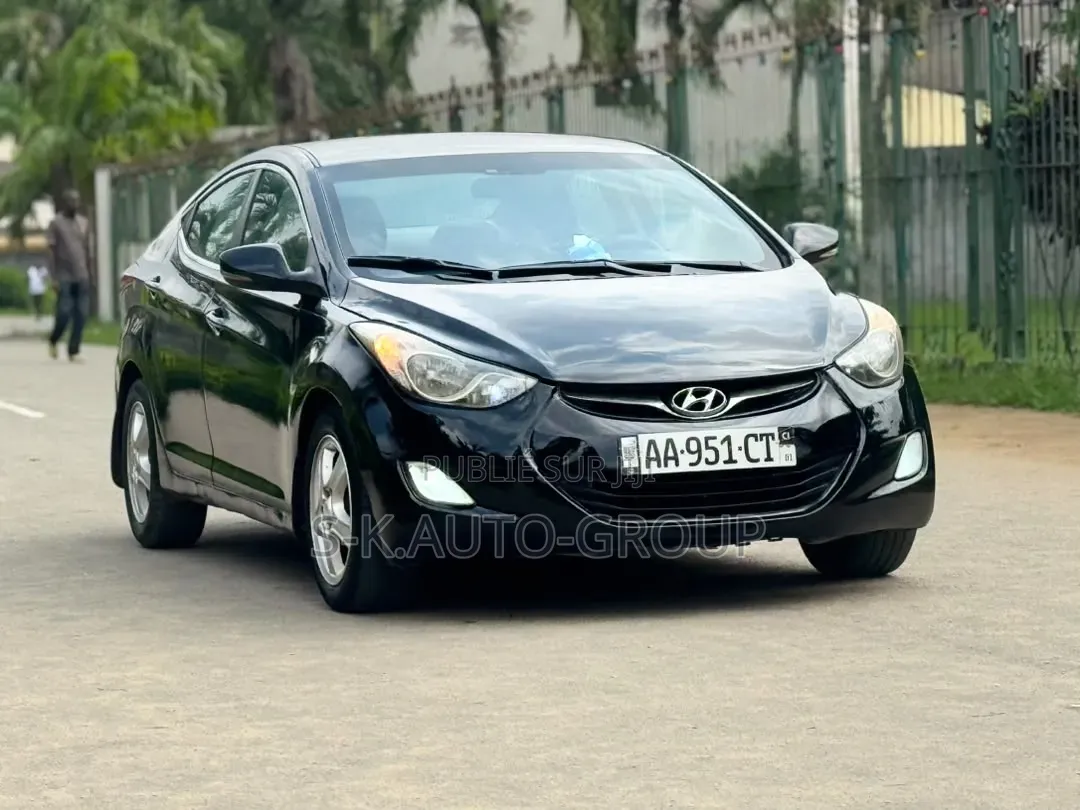 Hyundai Elantra 2012 Noir