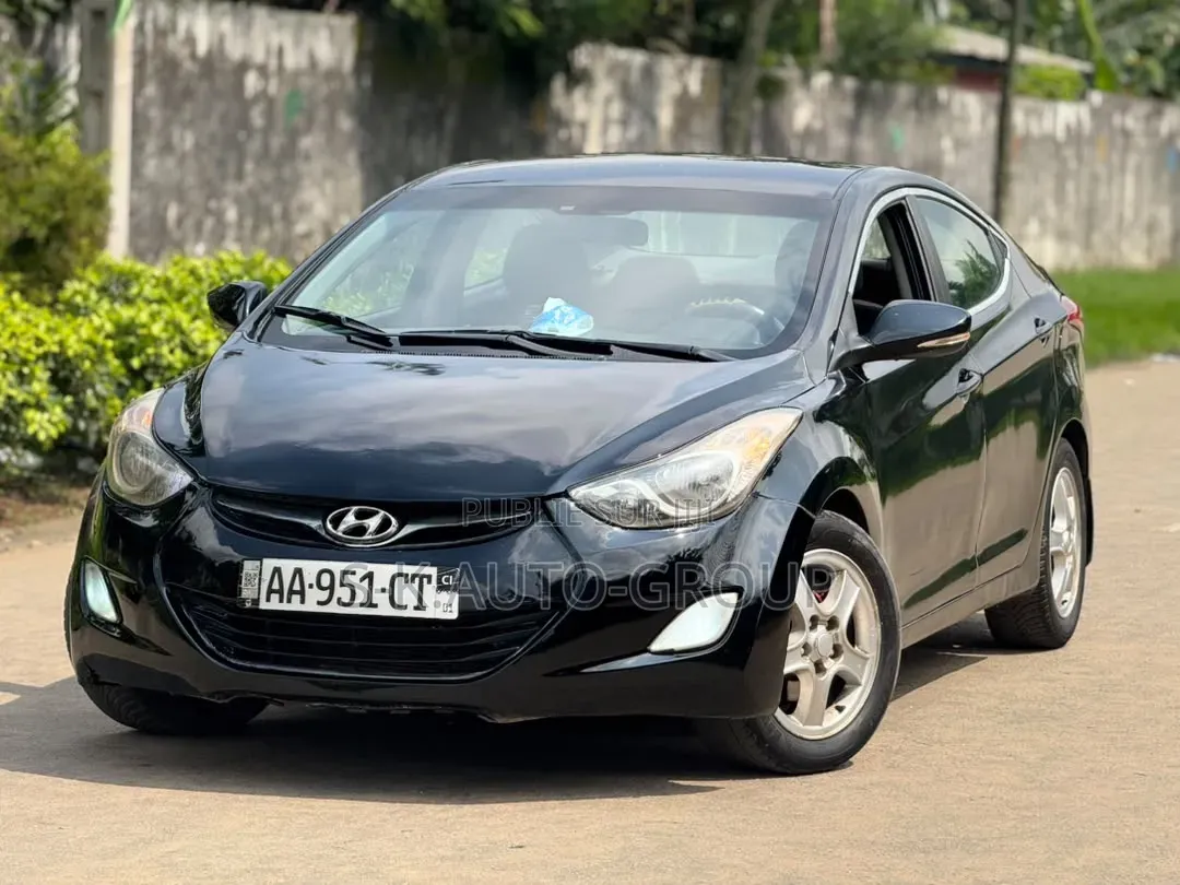 Hyundai Elantra 2012 Noir