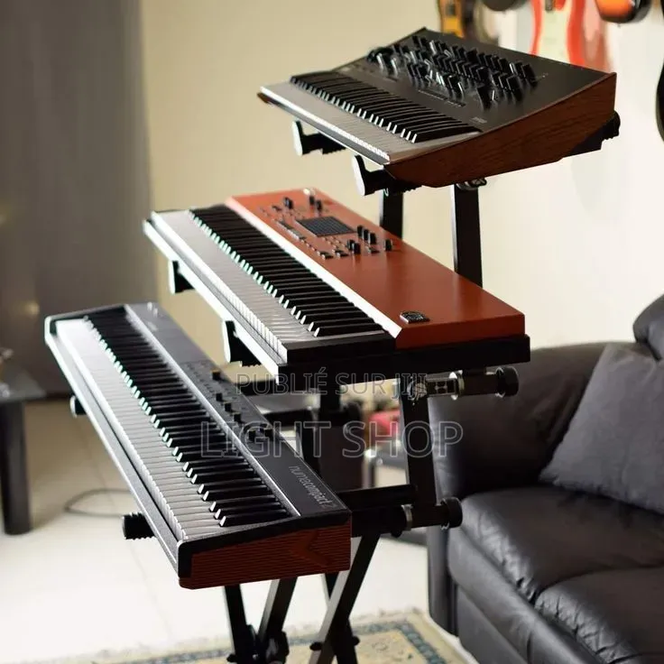 Piano Neuf