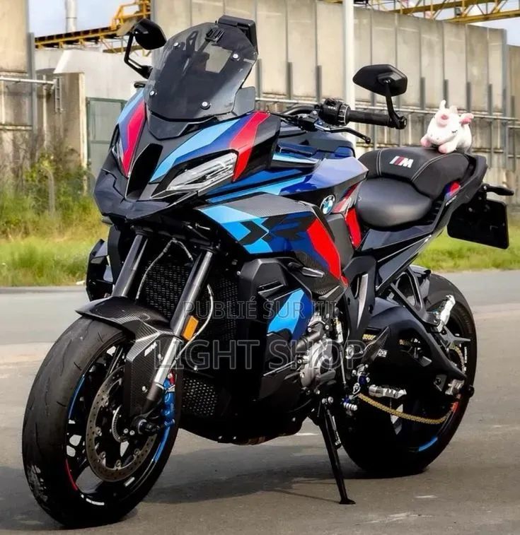 Nouveau Yamaha NMAX 155 2023 Argenté