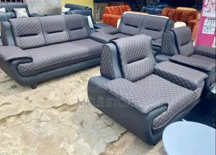 Sofas 7 Places