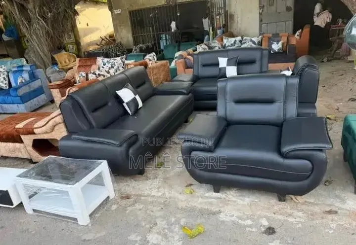 Sofas 7 Places