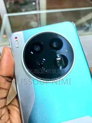 Nouveau Tecno Camon 40 Premier 256 GB Autre