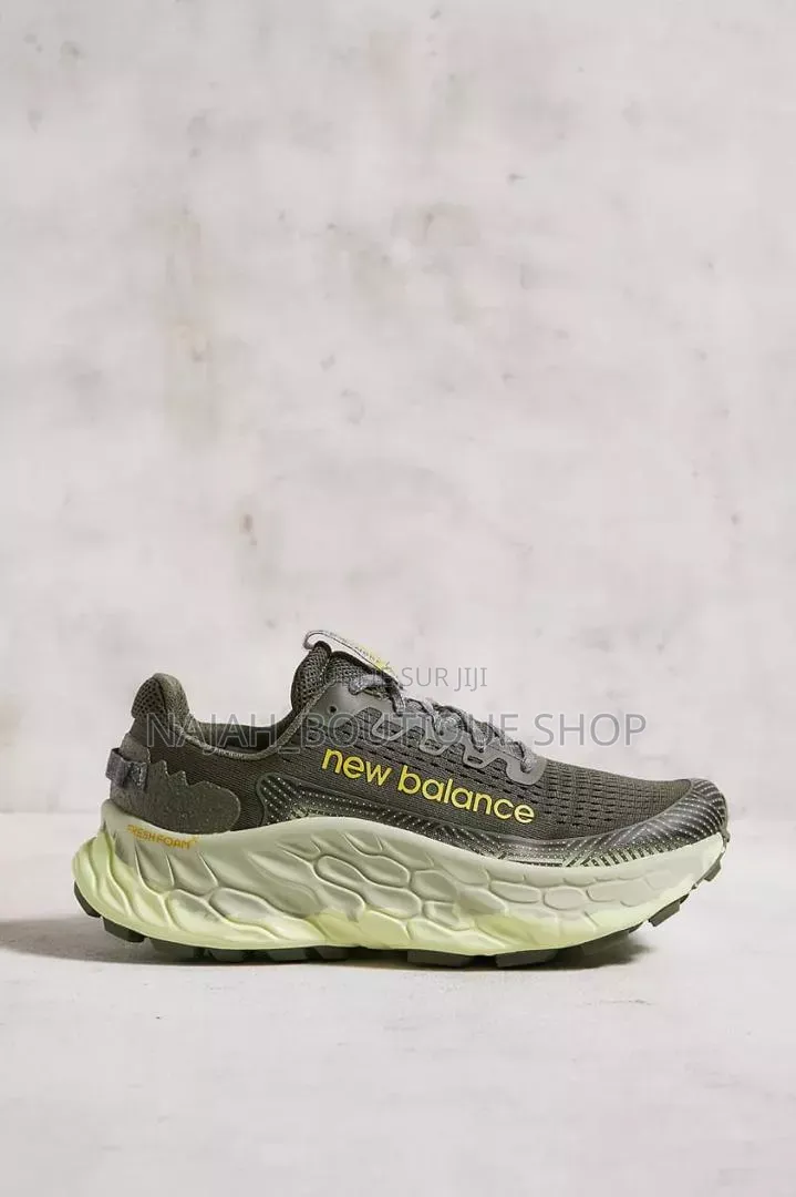 New Balance Fresh Foam X More Trail V3. [1]