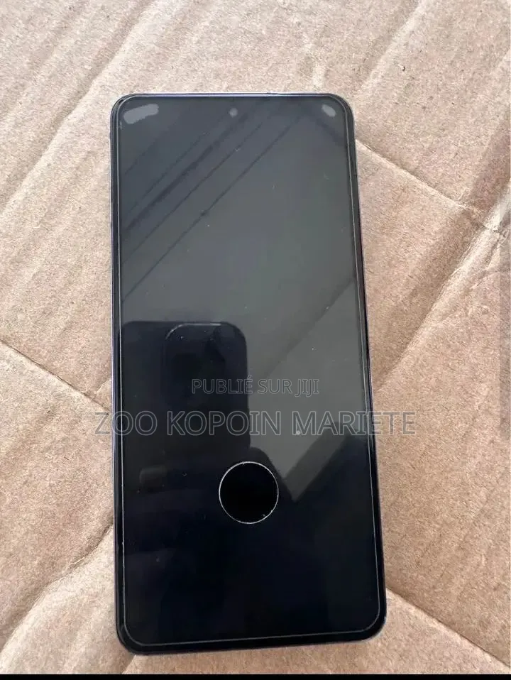Nouveau Samsung Galaxy S21 5G 128 GB Noir