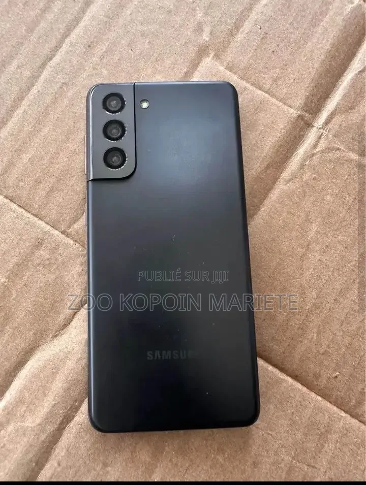 Nouveau Samsung Galaxy S21 5G 128 GB Noir
