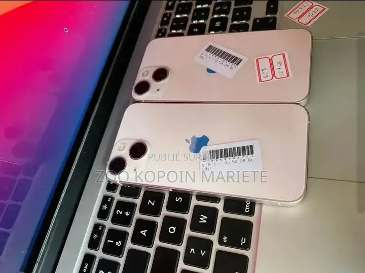 Nouveau Apple iPhone 13 Mini 256 GB Or rose