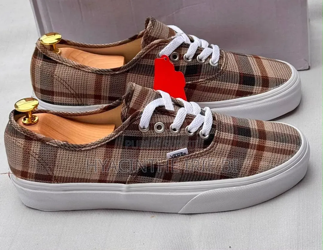 Vans Sneakers. Authentique Original P39-45 Style, Confort Clas