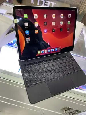 Nouveau Apple iPad Pro 12.9 (2022) 512 GB Argenté