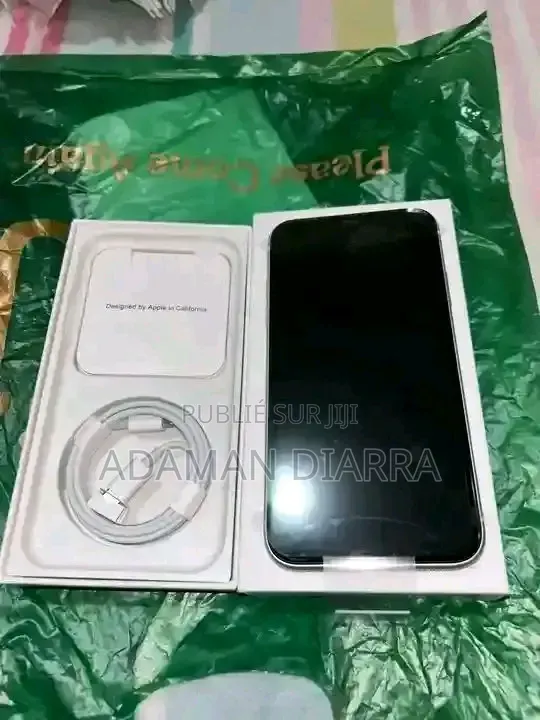 Nouveau Apple iPhone 11 64 GB Blanc