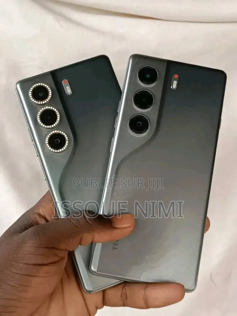 Nouveau Tecno Camon 40 Pro 4G 256 GB Autre