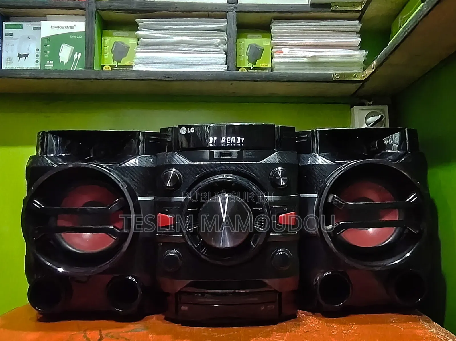 LG Bass Blast 230 Watts RMS